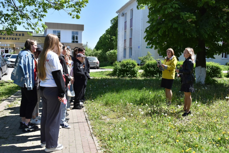 Волонтёры Белгородского района активно участвуют в акции «Маршрут Памяти».