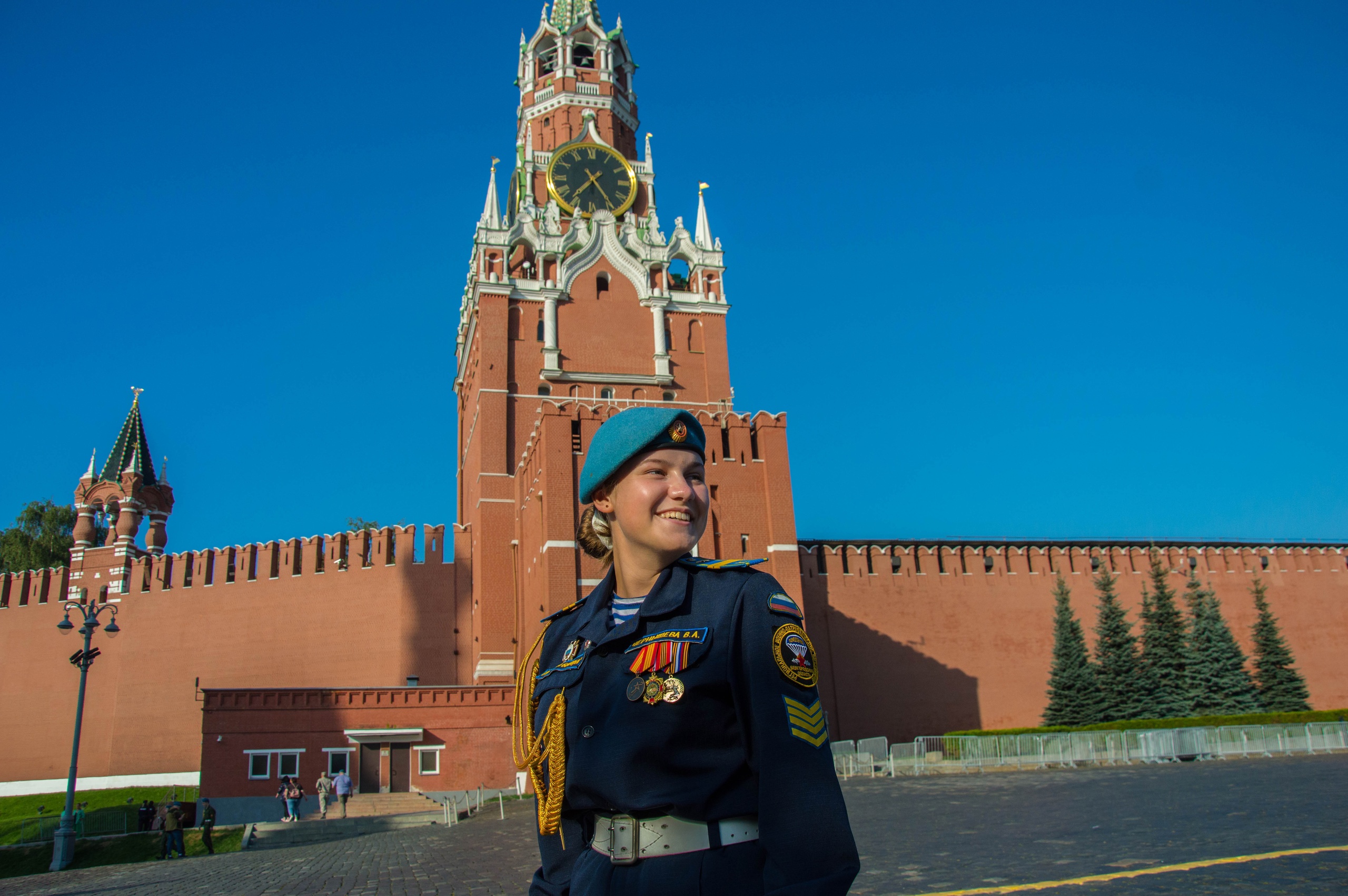 Курсанты ВПК «Крылья Белогорья» поучаствовали в параде «День ВДВ — Ильин  день» в Москве | 03.08.2023 | Белгород - БезФормата